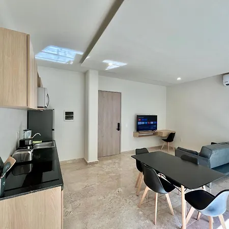 Spacious Ground Floor Apartment