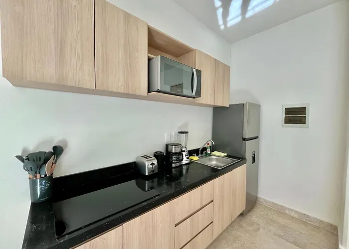 Spacious Ground Floor *